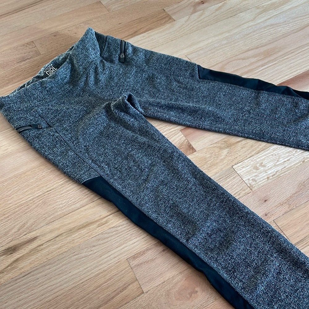 Athleta girl leggings